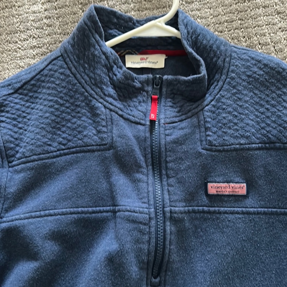 Vineyard vines woman shep shirt navy blue